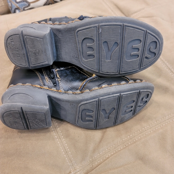 TMA Eyes Washed Leather Lace-up Boots - sz 38 EU / 7.5 US - Picture 9 of 13